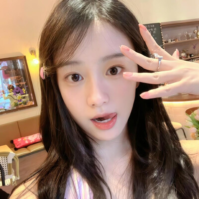 女头