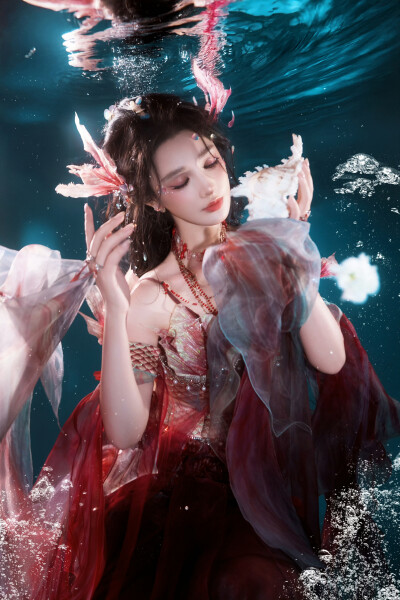 彭小苒