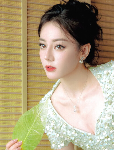 迪丽热巴