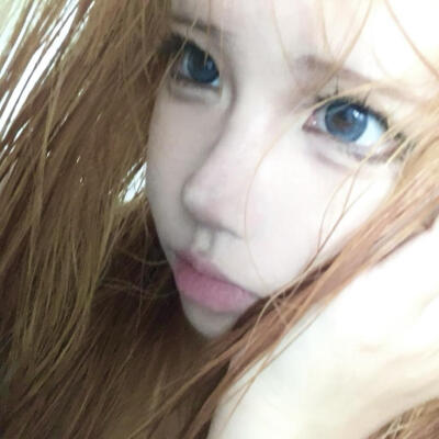 ✰