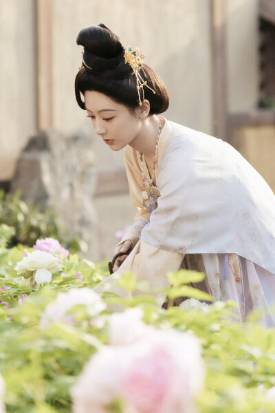 锦绣芳华 何惟芳