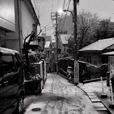 ♪The music in the headphonesᐝ^•