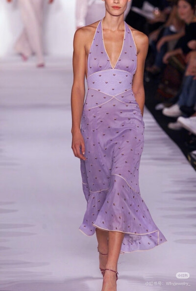 红毯最美-小红书转载