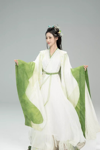 狐妖小红娘红月篇 胡连馨
