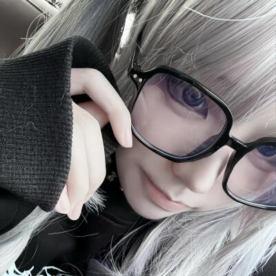 ✰