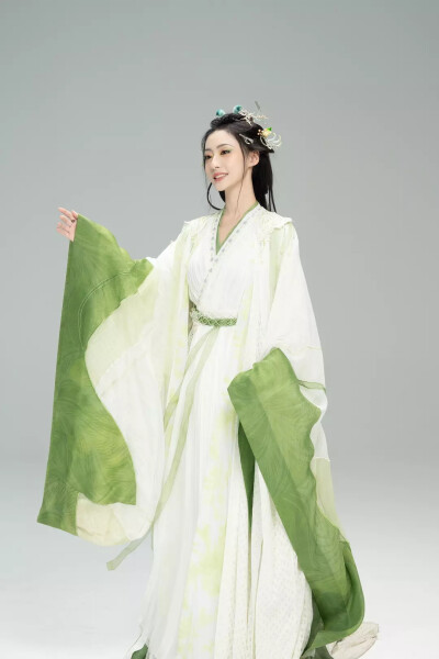 狐妖小红娘红月篇 胡连馨
