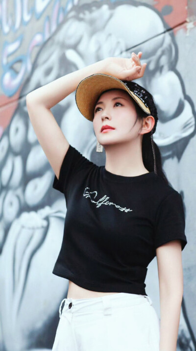 杨童舒