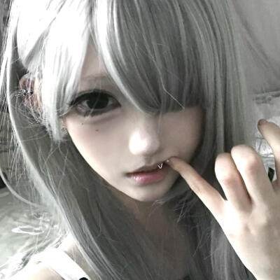 ✰