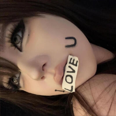 ✰