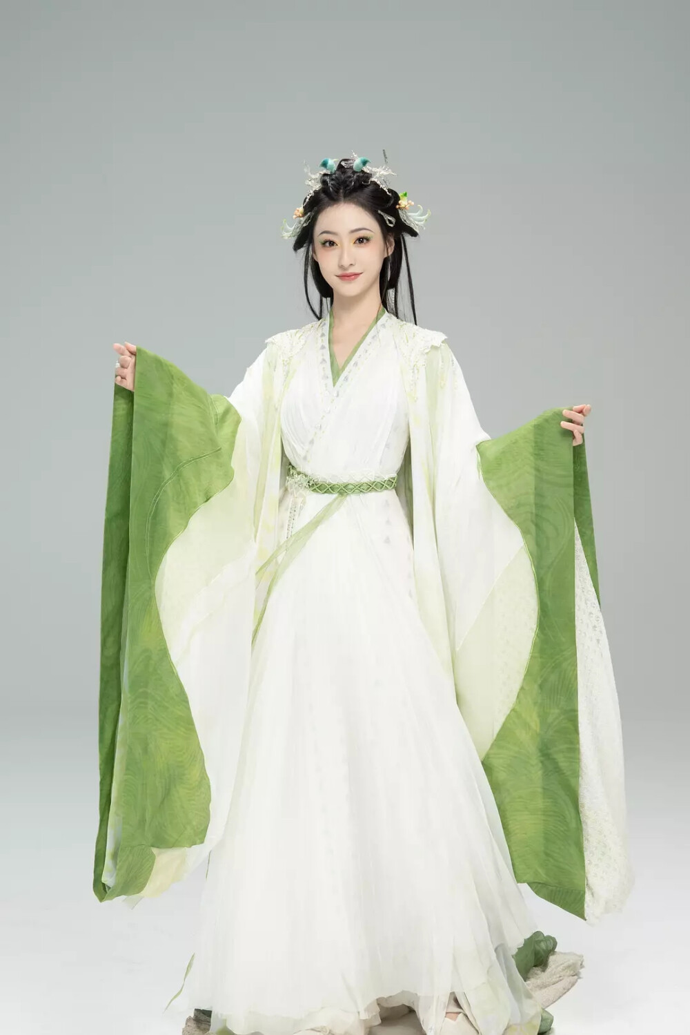 狐妖小红娘红月篇 胡连馨
