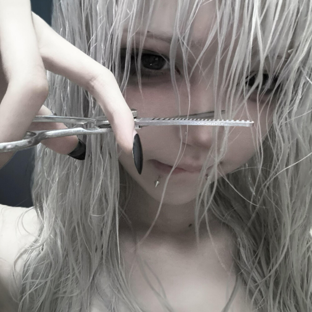 ✰