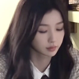 欣欣酱ฅ́˘ฅ̀