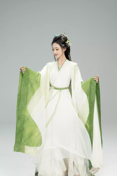 狐妖小红娘红月篇 胡连馨
