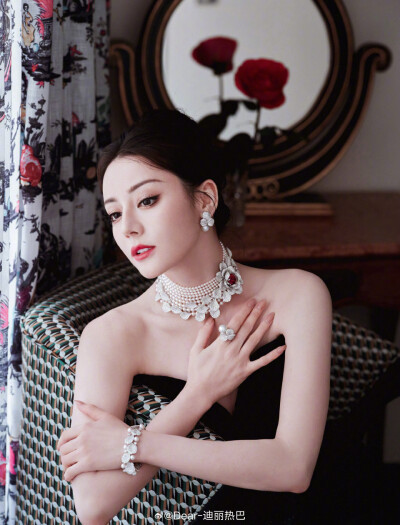 迪丽热巴