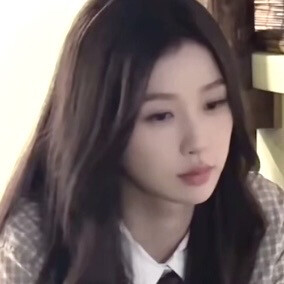 欣欣酱ฅ́˘ฅ̀