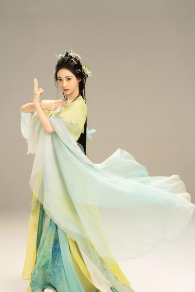 狐妖小红娘红月篇 胡连馨