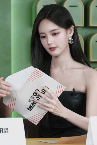 李一桐