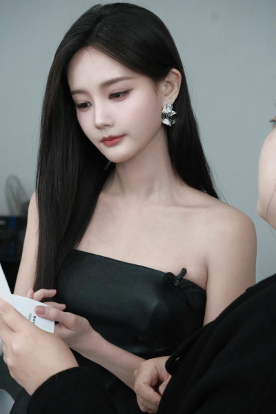 李一桐