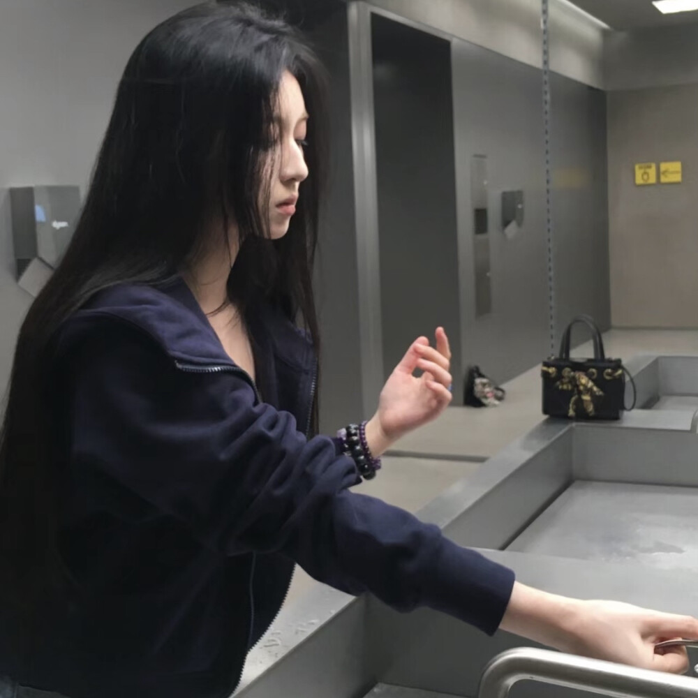 转注李鸢