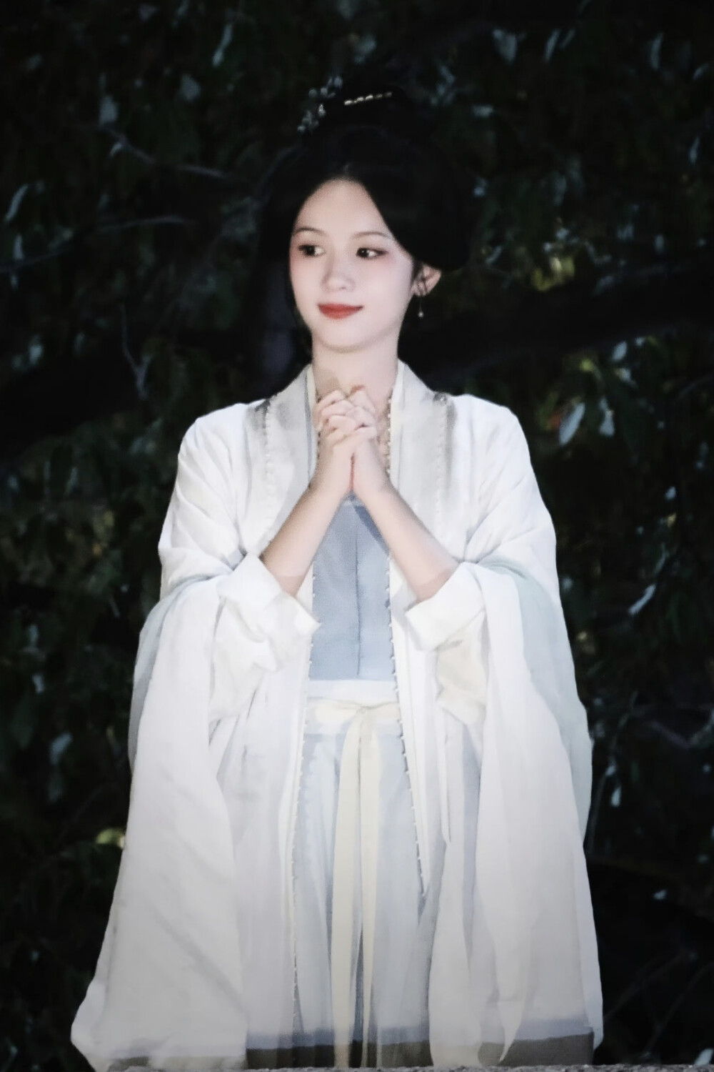 一瓯春 谢清圆
