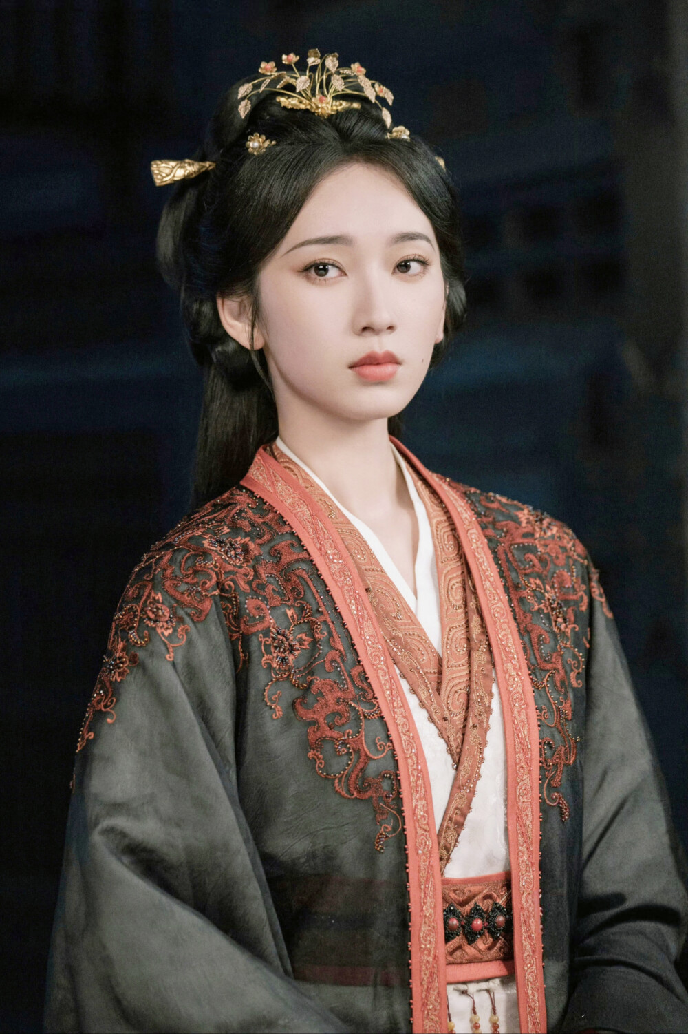 桃花映江山 孟蓁蓁