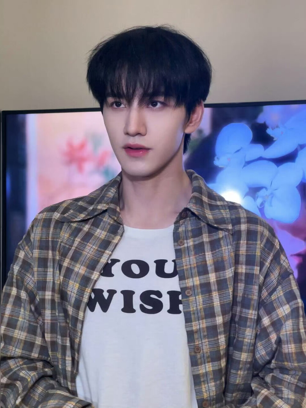 王弘毅