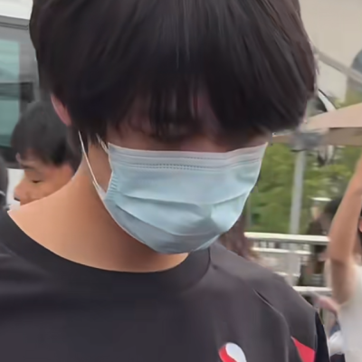 想念变成空气在叹息