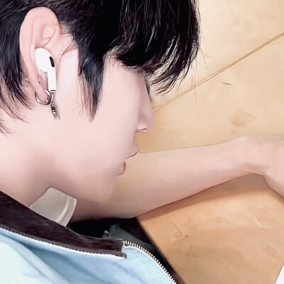 行了行了你别再闹了