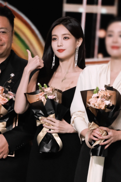 李一桐