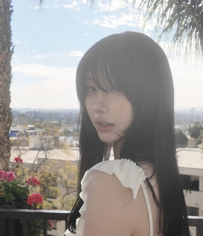 ^_^
