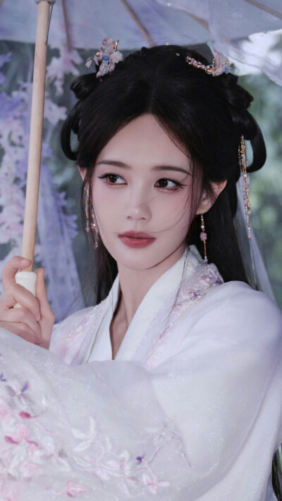 李一桐