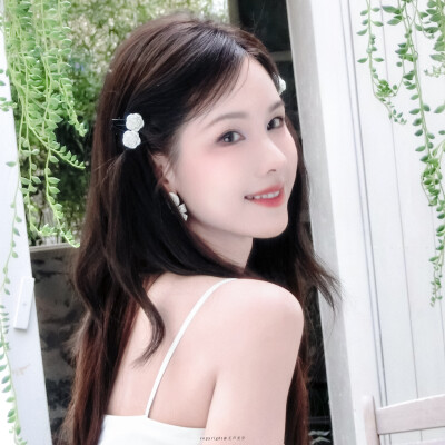 陈都灵