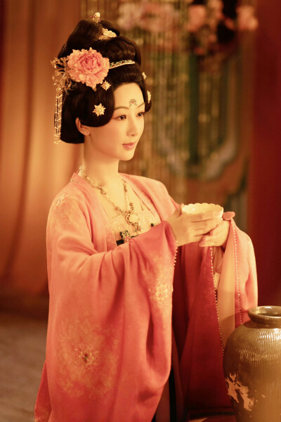 锦绣芳华 何惟芳