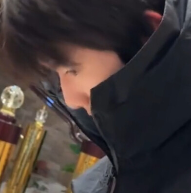 咦有点像一觉醒来死对头要和我离婚