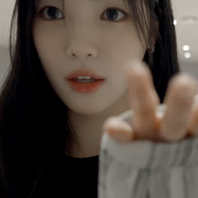 她只是我的妹妹