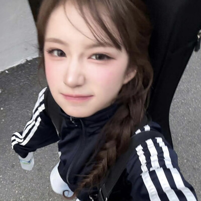我爱上了一个女孩