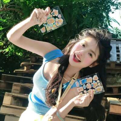 氛围感女头
