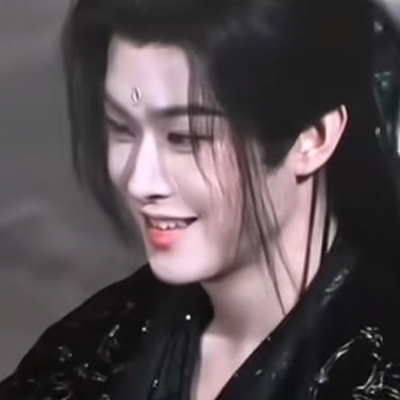 大人你笑的好蛊