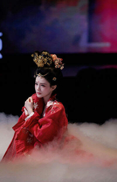 李一桐