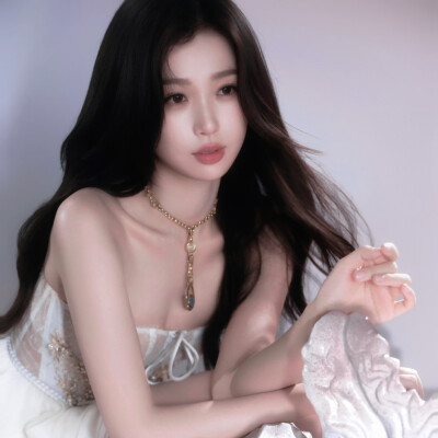 虞书欣可二改 必须注明江郁