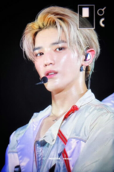 李泰容