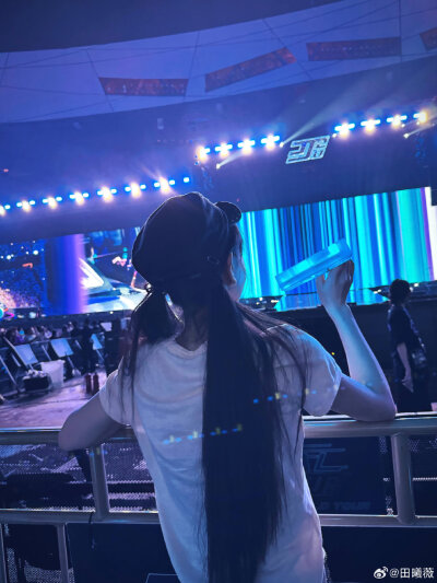 田曦薇