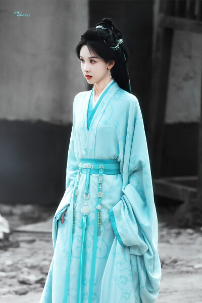 陈都灵