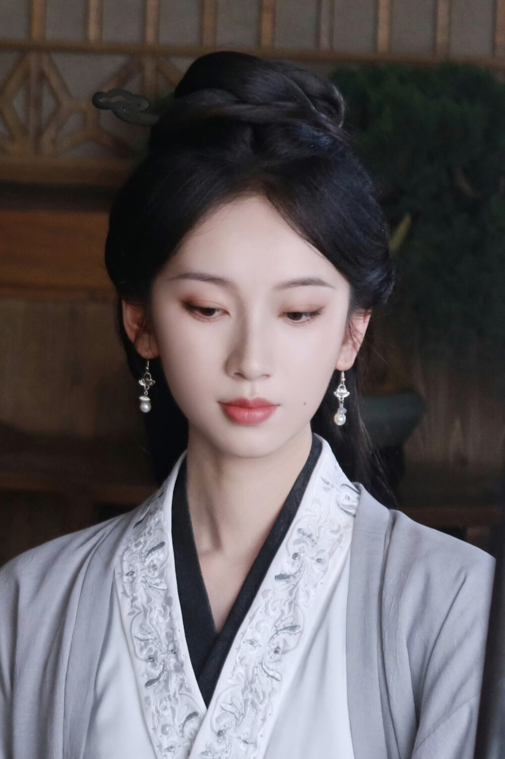 桃花映江山 孟蓁蓁