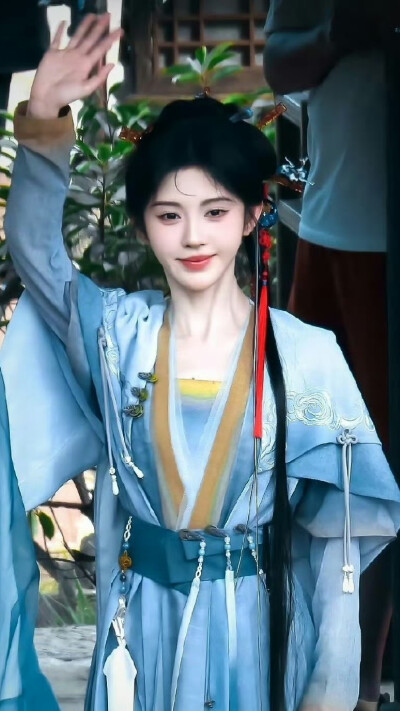来战 阿黛 鞠婧祎