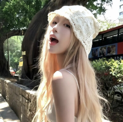 女头