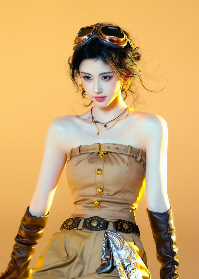 鞠婧祎
