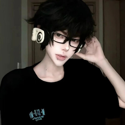 真人男头［侵权删］