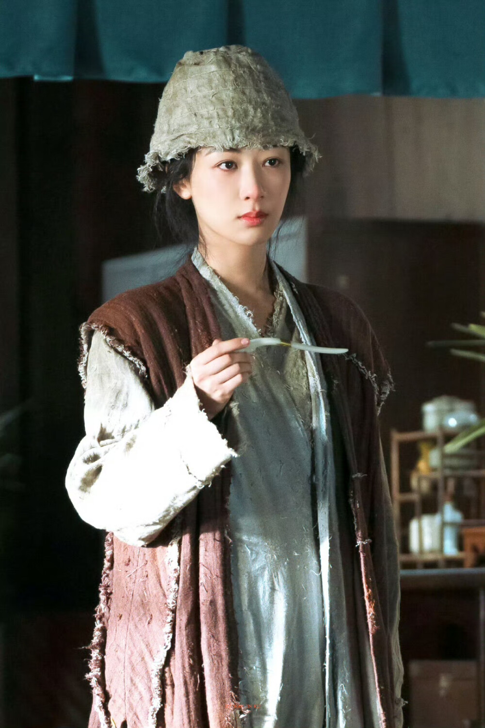 何惟芳 ​​​ 杨紫