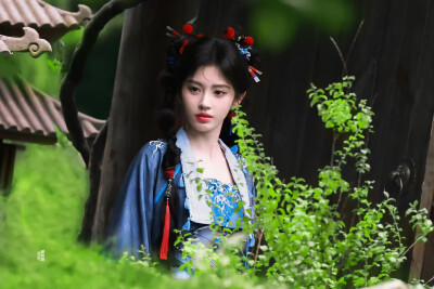 鞠婧祎